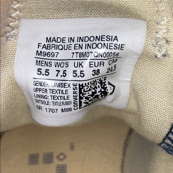 Converse - Picture 3 of 4